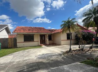 1035 NW 128th Ct, Miami, FL 33182