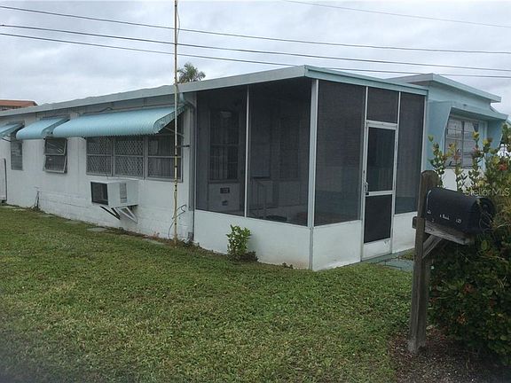 2nd image of 131 Gordon Dr #131