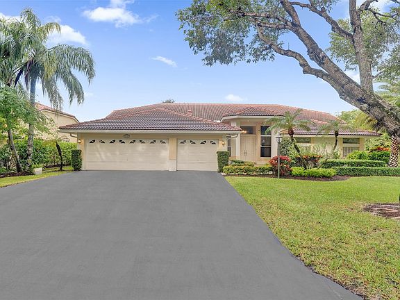 2nd image of 5724 NW 100th Way