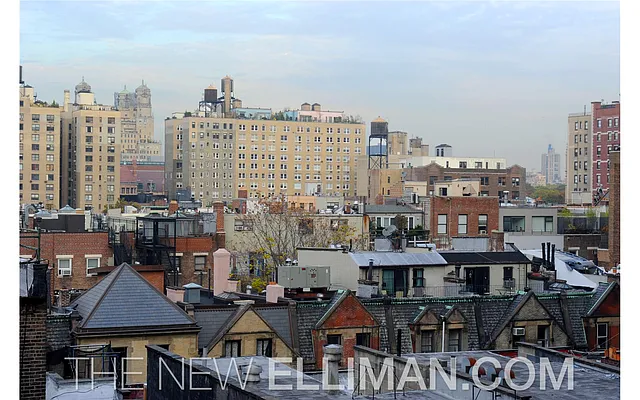 Sold by Douglas Elliman | media 18