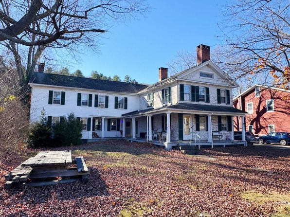 373 Main St, New Hartford, CT 06057