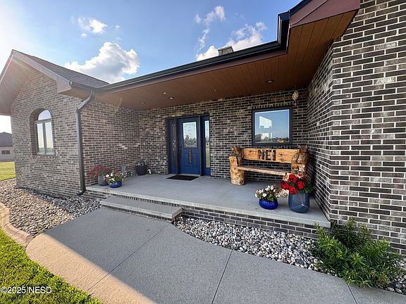 2nd image of 2105 S Serenity Dr