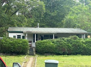 10880 E Whiskey Run Road, Pekin, IN 47165