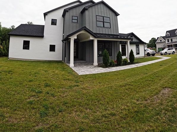 1708 Marie Ln