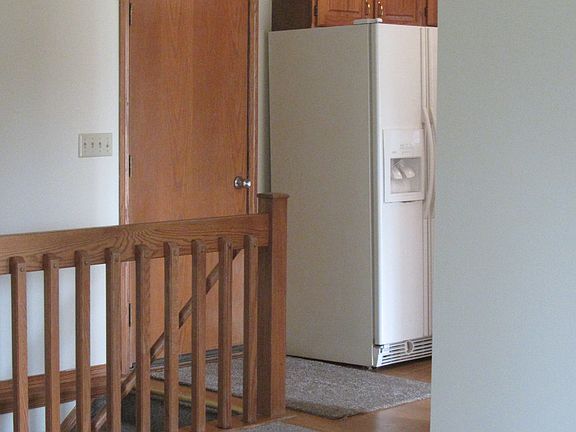 From LR to kit and basement