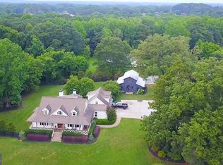 7093 Vaughn Rd, Canton, GA 30115