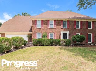 672 Ridge Fall Dr, Cordova, TN 38018