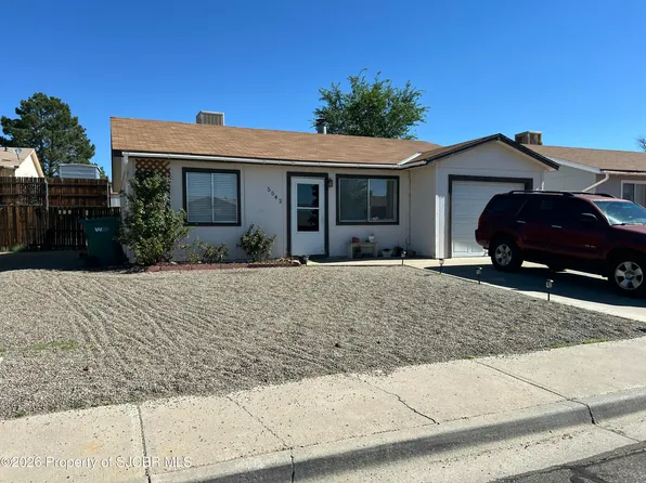 5542 E Beech St, Farmington, NM 87402