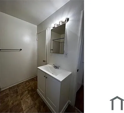 1215 Williams Way — Photo 2