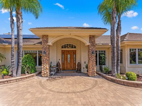 28820 Willow Park Rd, Escondido, CA 92026