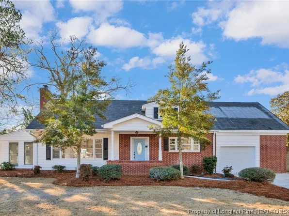 505 W 29th St, Lumberton, NC 28358