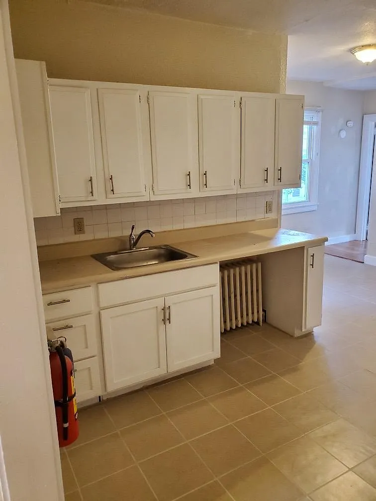 2 bed, 650 sqft, $1,450 — Photo 1