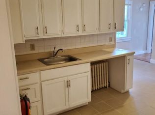 30 Fayette St APT 2, Bridgeton, NJ 08302