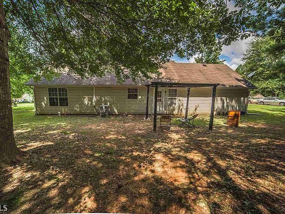 5th image of 169 Pebble Creek Dr