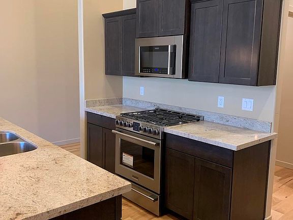 3rd image of 5418 N Saint Andrews Dr