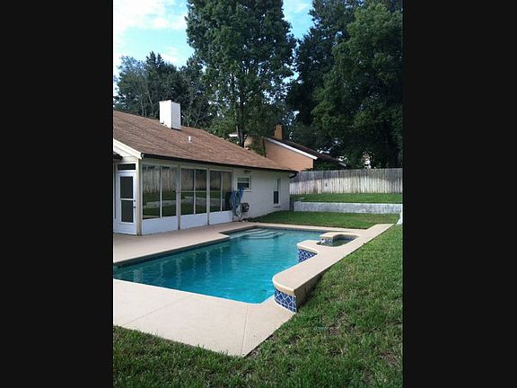 2nd image of 7156 Hiawassee Oak Dr