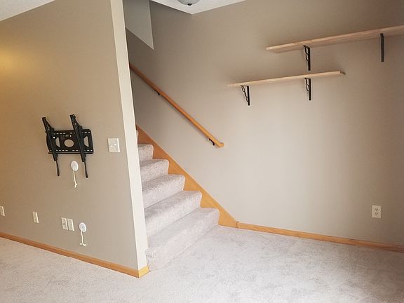 5th image of 1613 County Road D E
