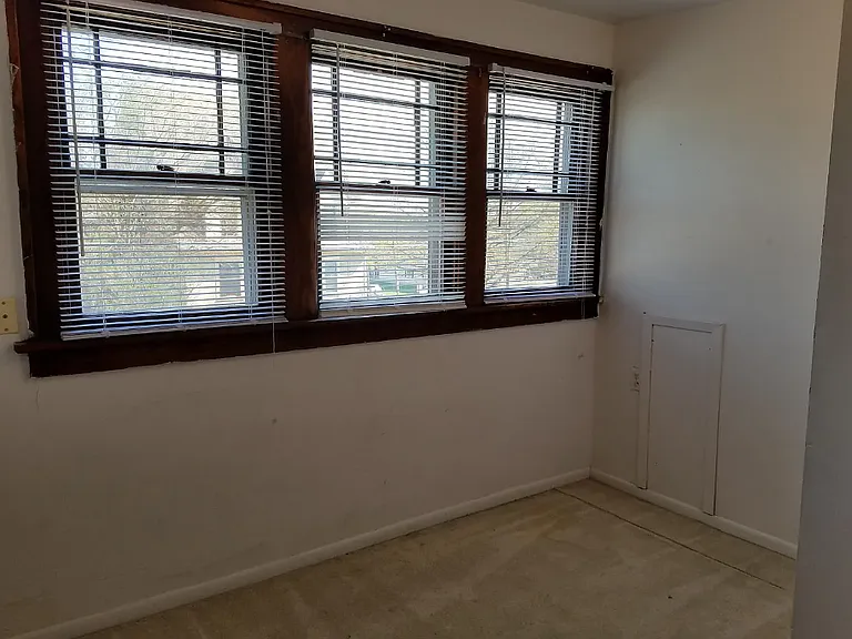 808 W Seerley Blvd — Photo 8