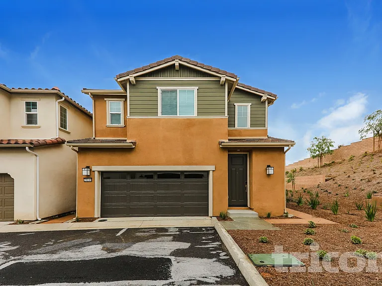 28140 Callie Way — Photo 1