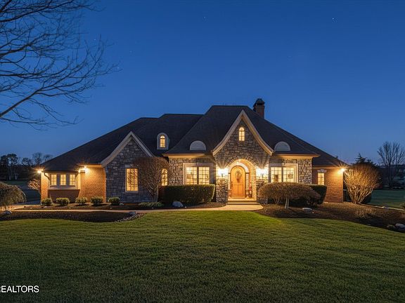 2nd image of 3546 Newport Park Way