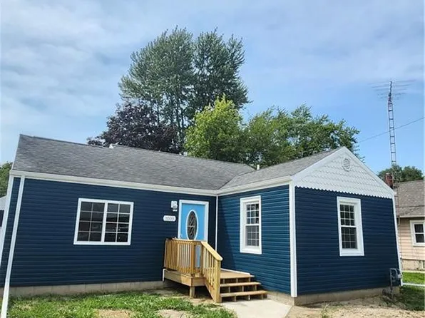 1009 Buckley St, Fostoria, OH 44830