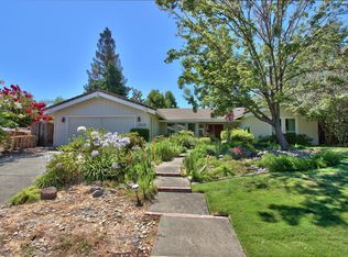 9218 Shady Tree Ct, Fair Oaks, CA 95628