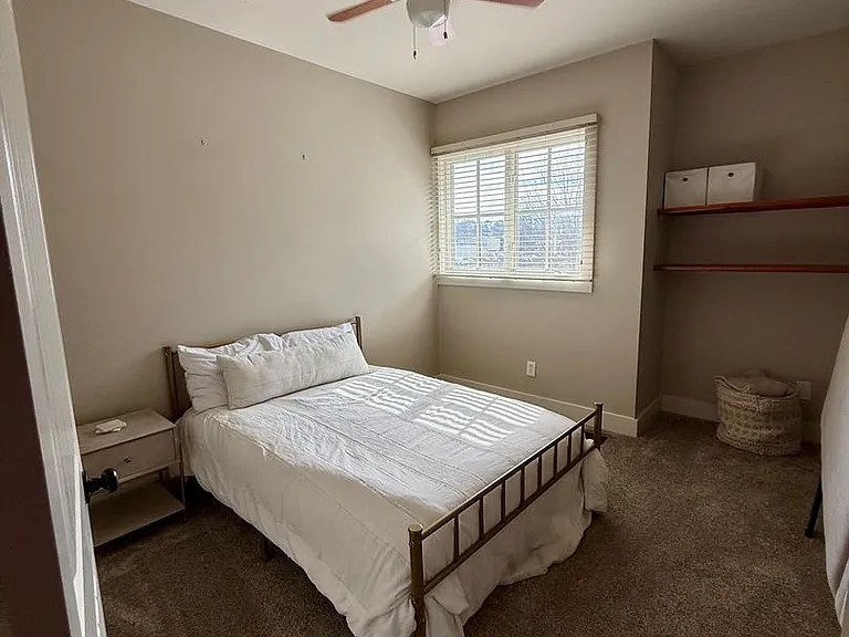 650 Dekalb St #2218 — Photo 9
