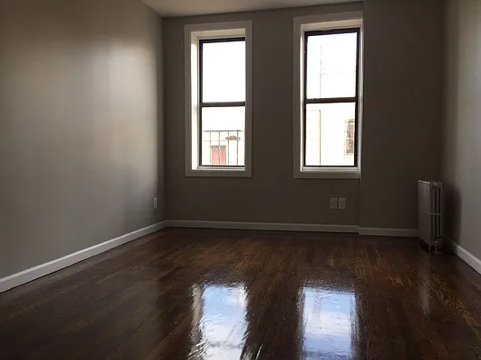 Rented by Bruma Realty LLC | media 17