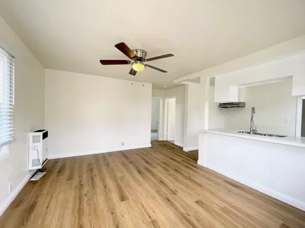 2125 W Columbia St, Long Beach, CA