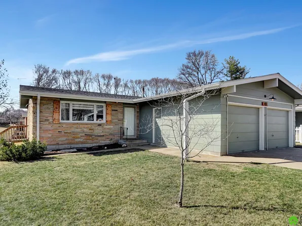 431 W Broadview Dr, Lincoln, NE 68505