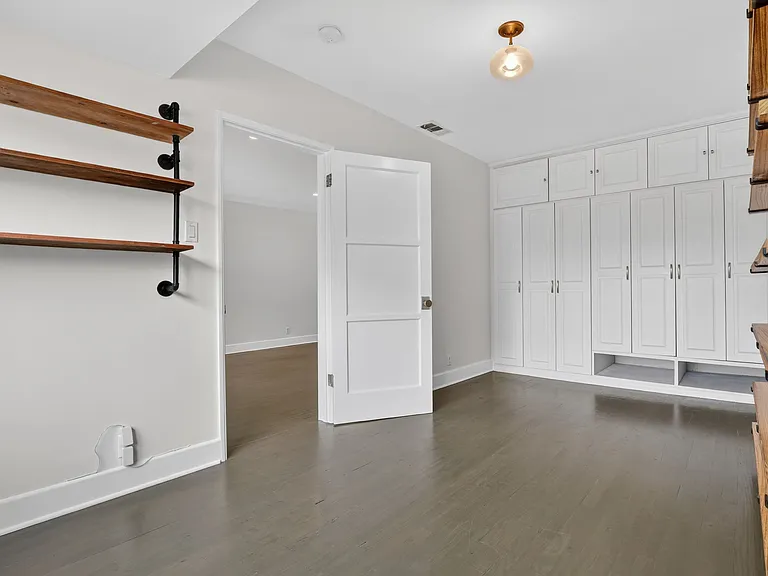 408 Kendall Ave — Photo 21