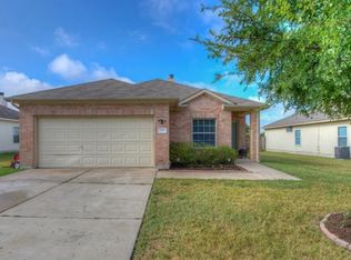 105 Flinn St, Hutto, TX 78634