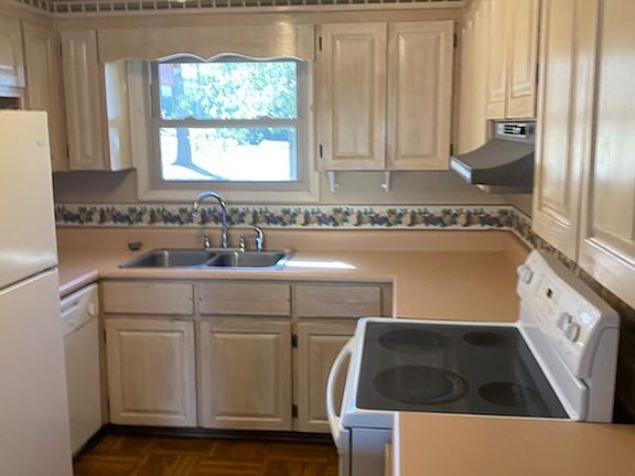 5th image of 803 Gonzales Dr