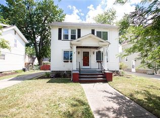 423 Oxford Ave, Elyria, OH 44035