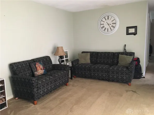 5095 Well Fleet Dr, Dayton, OH 45426