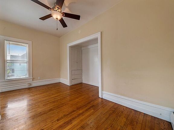 5th image of 1108 S Westnedge Ave APT 5