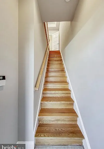 806 Maryland Ave NE #33 — Photo 12