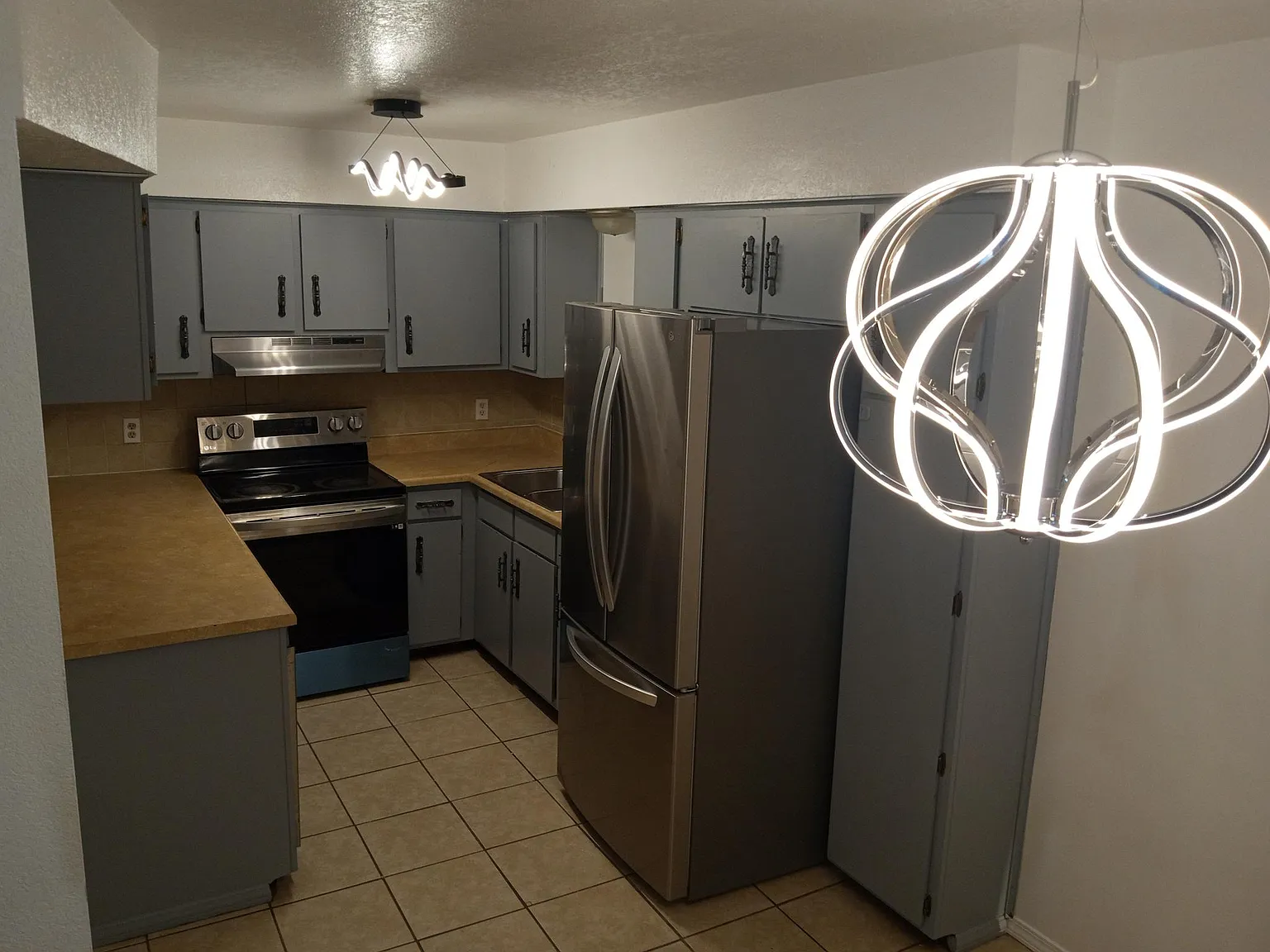 2 bed, 1431 sqft, $1,650 — Photo 2