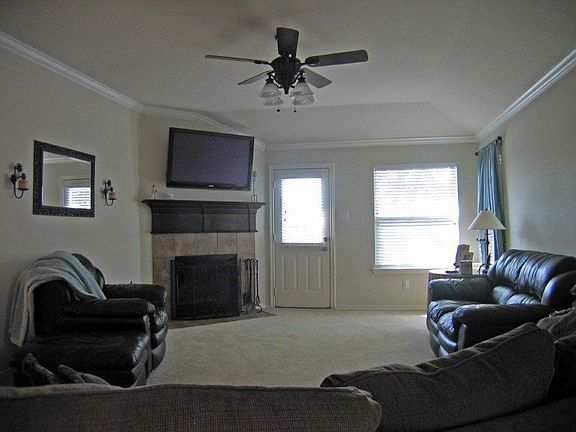 3rd image of 3300 Corral Creek Dr