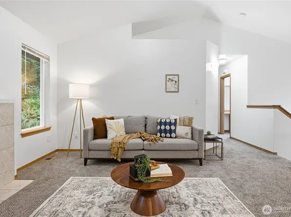 39 Sudden Valley Drive, Bellingham, WA 98229