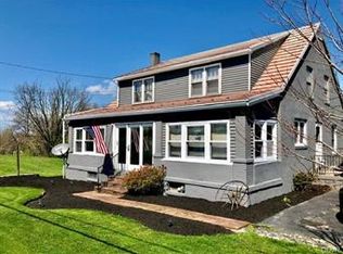 58 Lyons Rd, Fleetwood, PA 19522