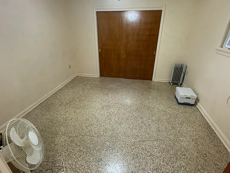 5353 Annunciation St #B — Photo 4