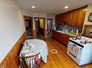 145 Cottage St #1R, Boston, MA 02128