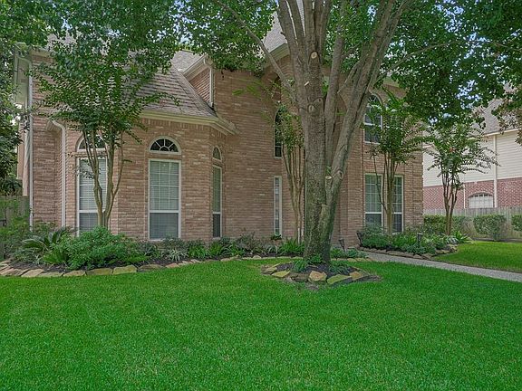 4th image of 13318 Misty Hills Dr