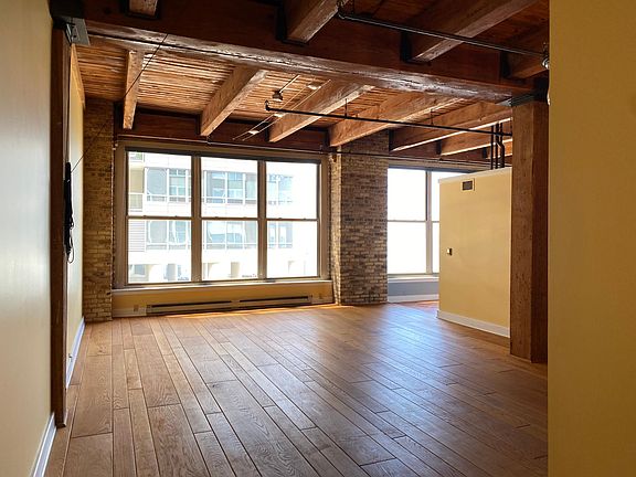 2nd image of 540 N Lake Shore Dr APT 423