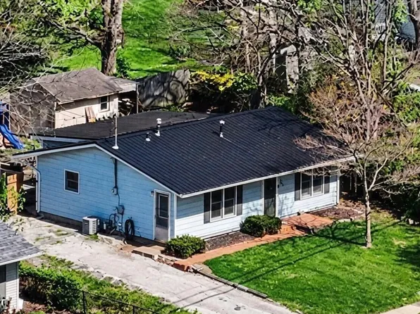 227 W Jersey St, Johnstown, OH 43031