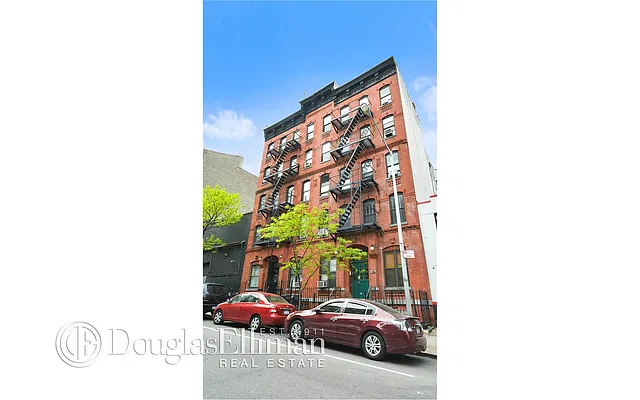 Sold by Douglas Elliman | media 5
