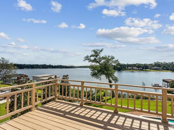 2551 Bayou Blvd, Pensacola, FL 32503