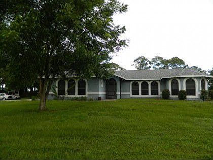 2nd image of 5835 Whipoorwill Ln