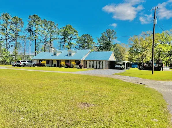 3926 Highway 43 N, Picayune, MS 39466